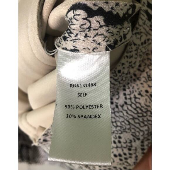 Fate Faux Snakeskin Moto Jacket Gray Ivory Black Very Soft Full Zip Size Small - Picture 4 of 9